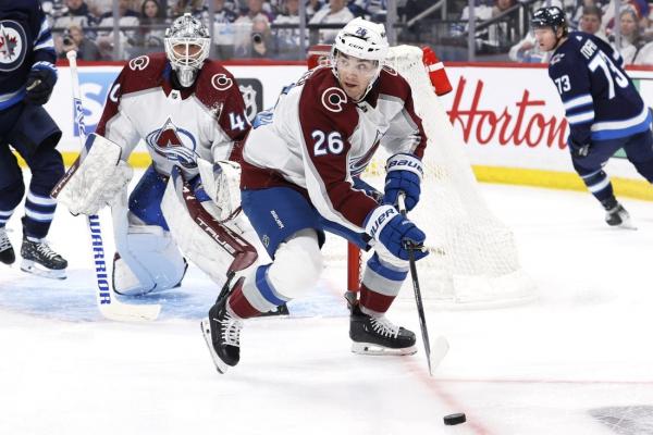 Goalie issues swing outcomes for Jets-Avalanche series