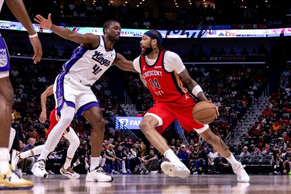 Pelicans cruise past Kings, claim West's No. 8 seed thumbnail