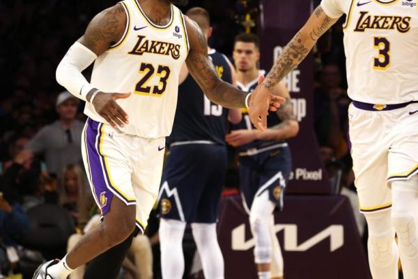 NBA roundup: Lakers finally solve Nuggets, avoid sweep thumbnail