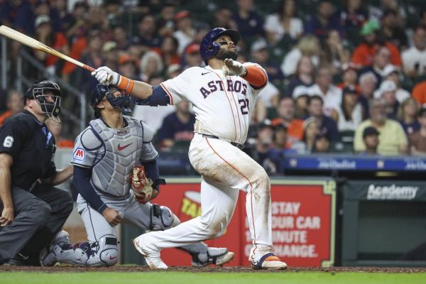 Astros use 5-run seventh to clobber Guardians