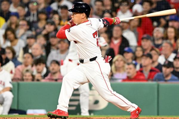 Red Sox LF Masataka Yoshida (thumb) lands on 10-day IL thumbnail