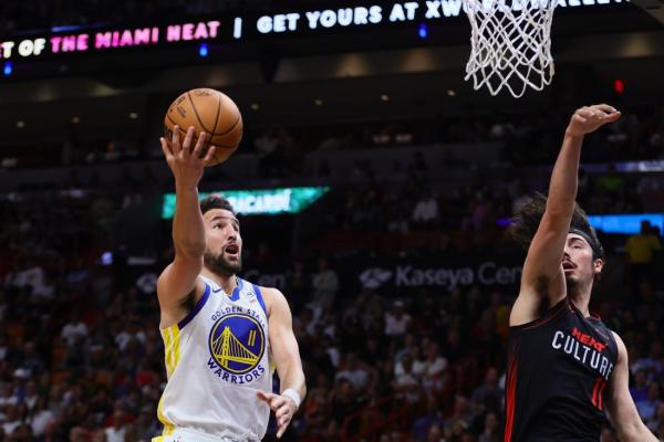 Warriors carry strong road form to Orlando thumbnail