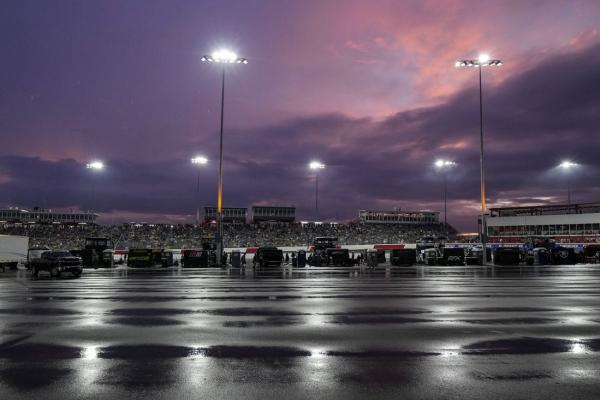 Rain delays Truck race, forces cancellation of All-Star heats