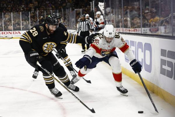 Panthers own power play in Game 3 win over Bruins