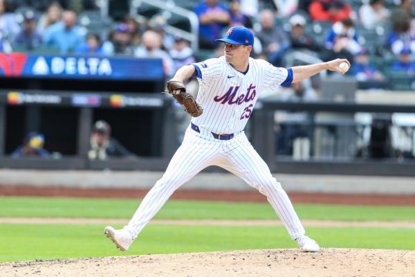 Mets place LHP Brooks Raley (elbow) on injured list thumbnail