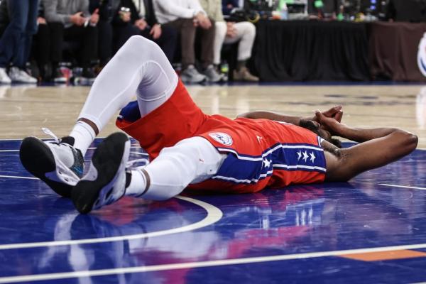 Joel Embiid's health in question as 76ers battle Knicks in Game 2 thumbnail