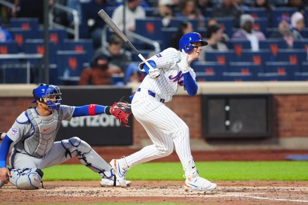 DJ Stewart's 3-run bomb lifts Mets over Cubs