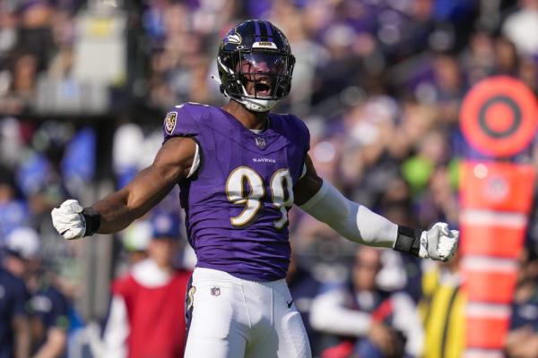 Ravens pick up LB Odafe Oweh's 5th-year option