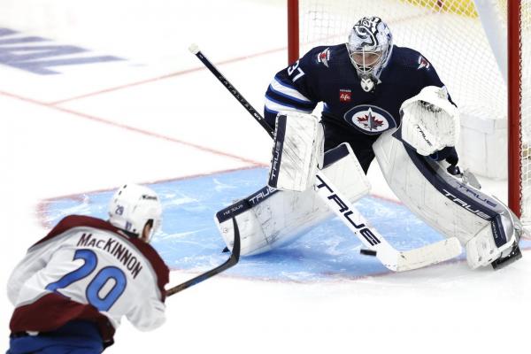 Jets, Avs aim to tighten up defense after high-scoring Game 1