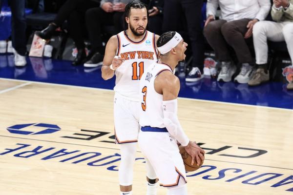 NBA roundup: Knicks rally for 1-0 series lead vs. 76ers thumbnail