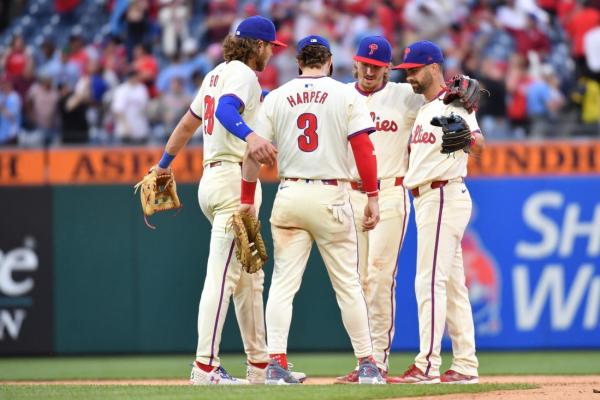 MLB roundup: Bryce Harper carries Phillies to 6th straight win thumbnail