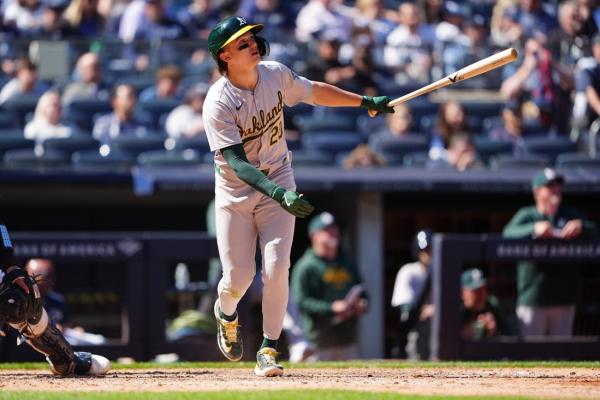 Athletics place 2B Zack Gelof (oblique) on 10-day injured list thumbnail