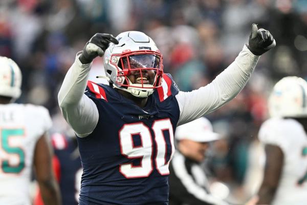 Patriots sign DT Christian Barmore to $92M extension thumbnail
