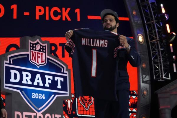 It’s official: Bears rookie Caleb Williams to start at QB