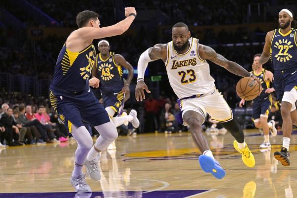 Lakers’ LeBron James (ankle) out vs. Bucks