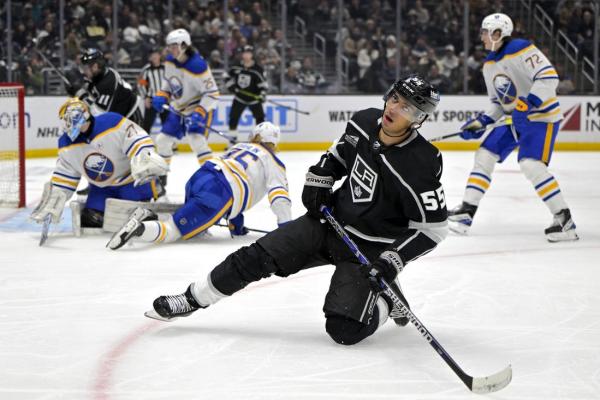 Kings to face Sabres with eye on path back to success