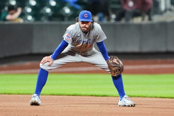 Cubs put SS Dansby Swanson on IL, activate OF Seiya Suzuki