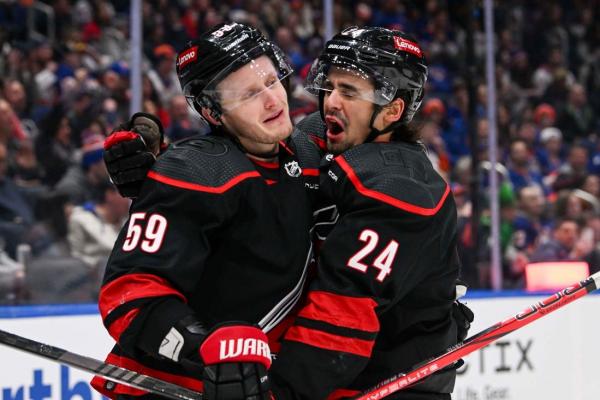 Seth Jarvis scores 2 vs. Isles as Hurricanes win 4th straight