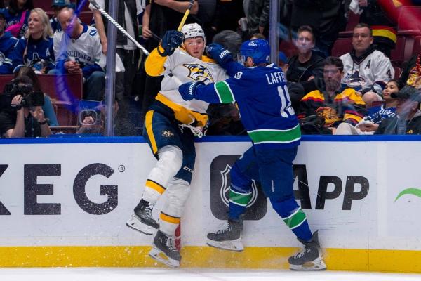 Home ice means little in Canucks’ series against Predators