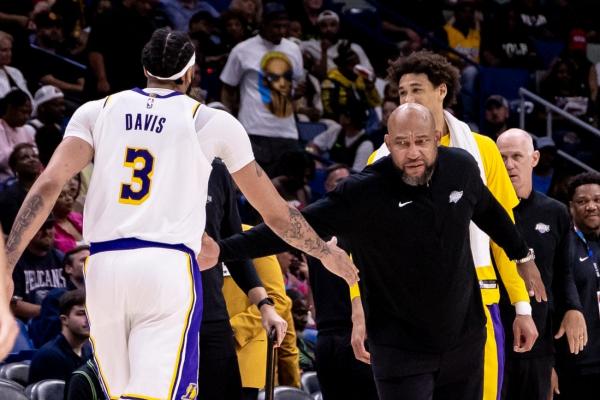 Lakers fire head coach Darvin Ham after 2 seasons