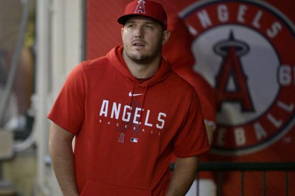 OF Mike Trout expresses loyalty to Angels
