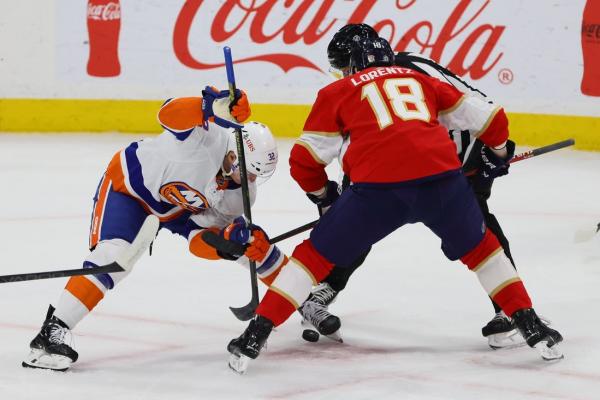 Isles top Panthers, who clinch playoff spot despite loss