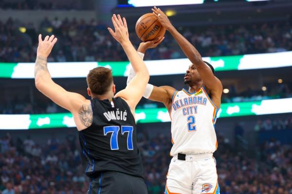 Tight finish sends Mavs past Thunder, into Western Conference finals