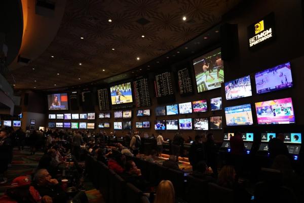 Record $185.6M wagered in Nevada on Super Bowl
