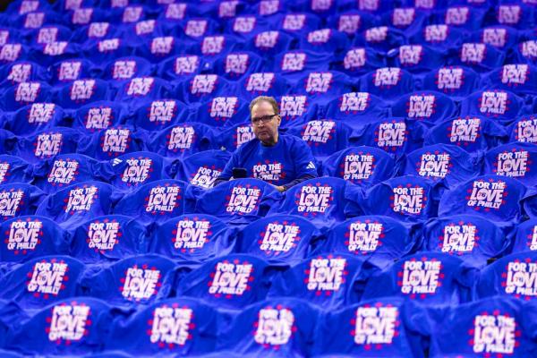 Sixers owners buy up tickets to block Knicks fans