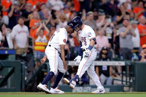Astros beat A’s on walk-off single in 10th inning