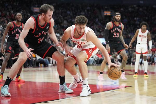 Knicks, Rockets dealing with rash of injuries