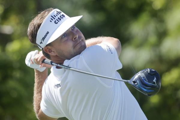 Keith Mitchell (66) leads after 3 rounds at Valspar