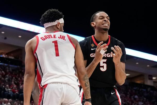 Georgia fends off Ohio State to punch ticket to NIT semis