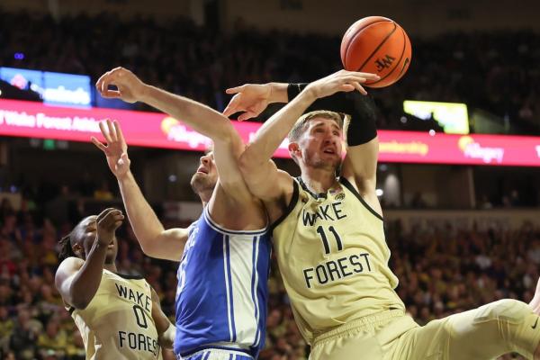 Wake Forest F Andrew Carr transferring to Kentucky