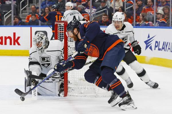 Connor McDavid’s 3 points propel Oilers past Kings