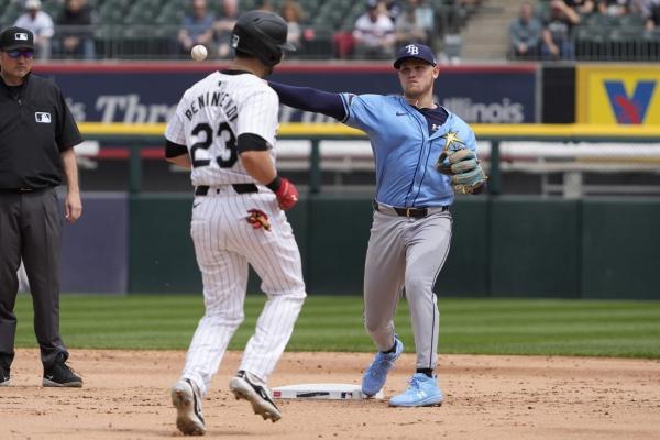 Erick Fedde helps White Sox complete sweep of Rays